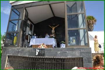 La playa de Ojos de Garza celebra el día grande de sus fiestas con misa y procesión/Agustin Cabrera/TF.